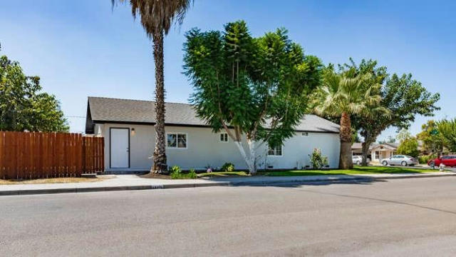 15271 W G ST, KERMAN, CA 93630 - Image 1