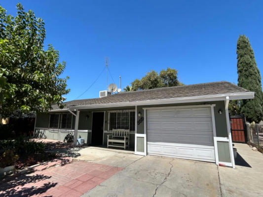 355 J ST, MENDOTA, CA 93640 - Image 1