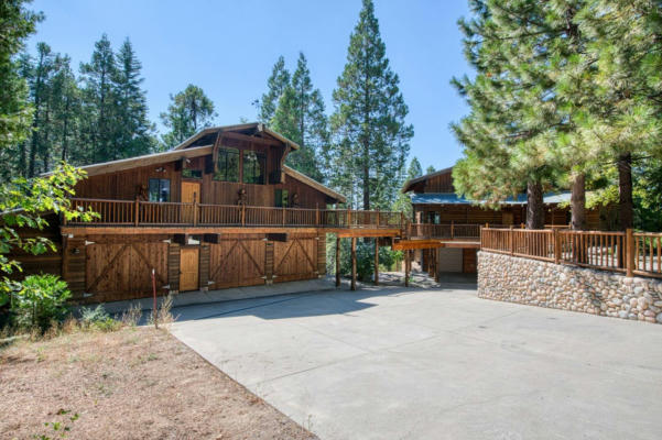 39553 CREST POINT LN, SHAVER LAKE, CA 93664, photo 2 of 99